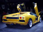 naiaslambo005.jpg (229595 bytes)