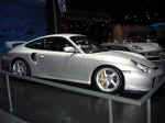 naiasporsche011.jpg (185940 bytes)